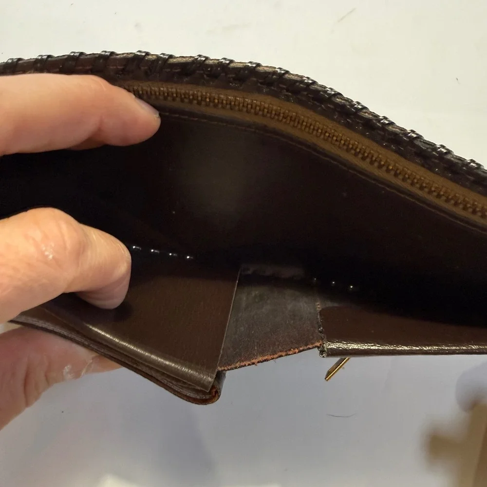 Vintage Dark Brown Top Grain Cowhide Leather Bifold Wallet Whipstitch Embossed